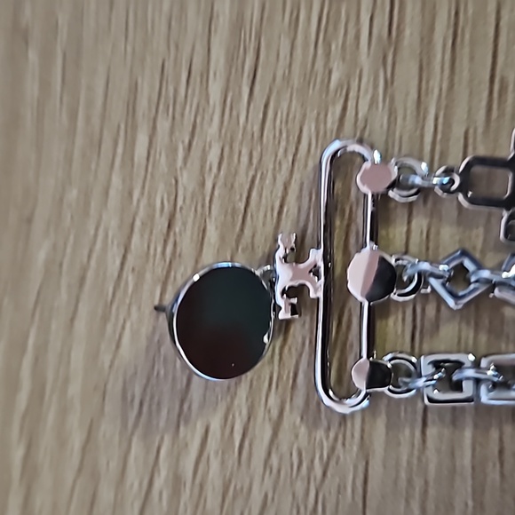 Tory burch silver colored earings - Picture 3 of 4